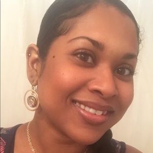 Meet your Posher, Joanna